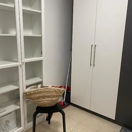 At Alex דירה קופר